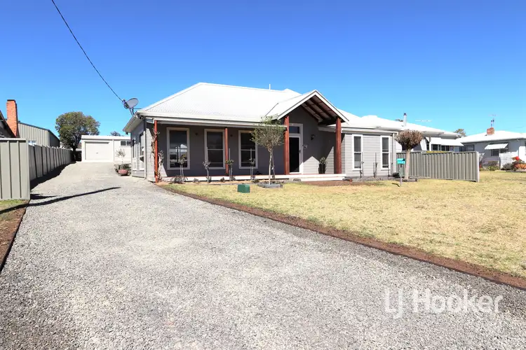 15 East Street, Inverell NSW 2360