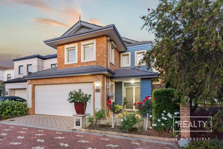 113 Roselea Boulevard