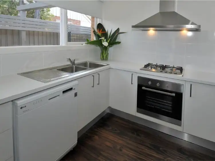 Second view of Homely unit listing, 8/164 Glenroy Road, Glenroy VIC 3046
