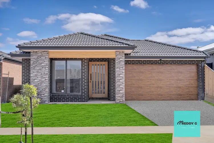 24 Hampshire Avenue, Rockbank VIC 3335