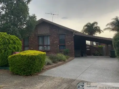 6 Nyora Close