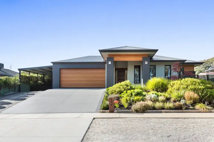 3 McInnes Street, Big Hill VIC 3555