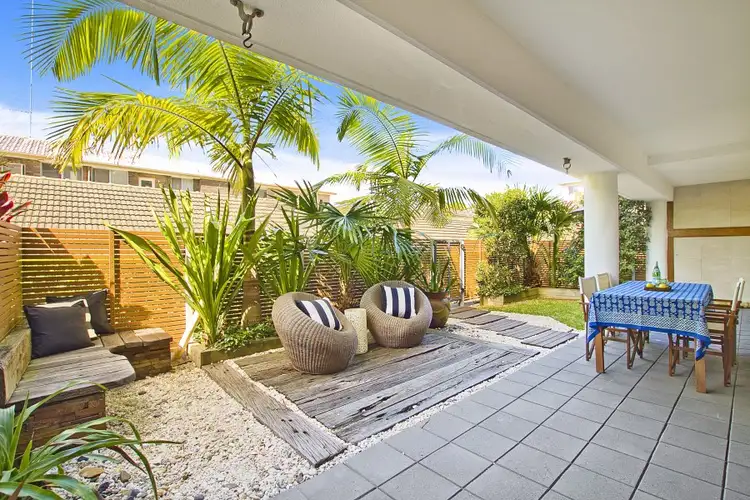 Main view of Homely unit listing, 2/16-18 Frazer Street, Collaroy NSW 2097