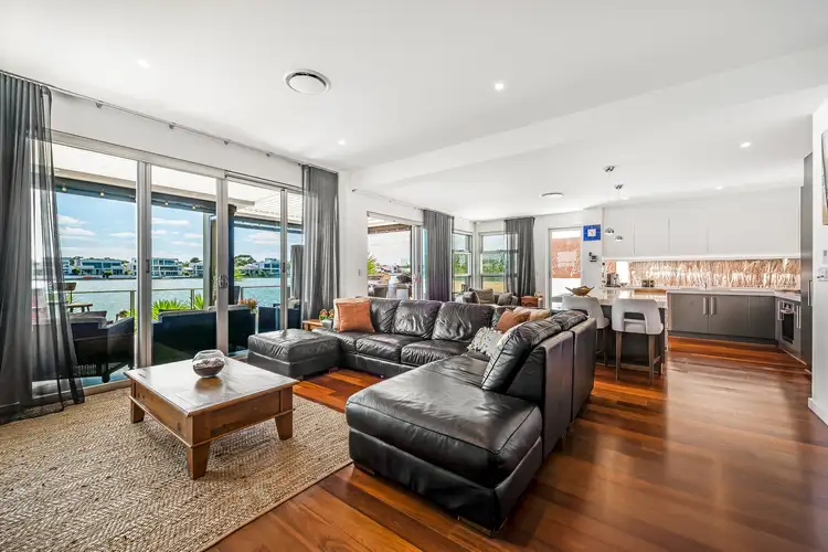 Fourth view of Homely house listing, 10 Bluelake Court, Tennyson SA 5022