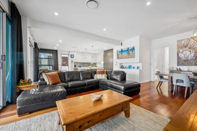 Fifth view of Homely house listing, 10 Bluelake Court, Tennyson SA 5022