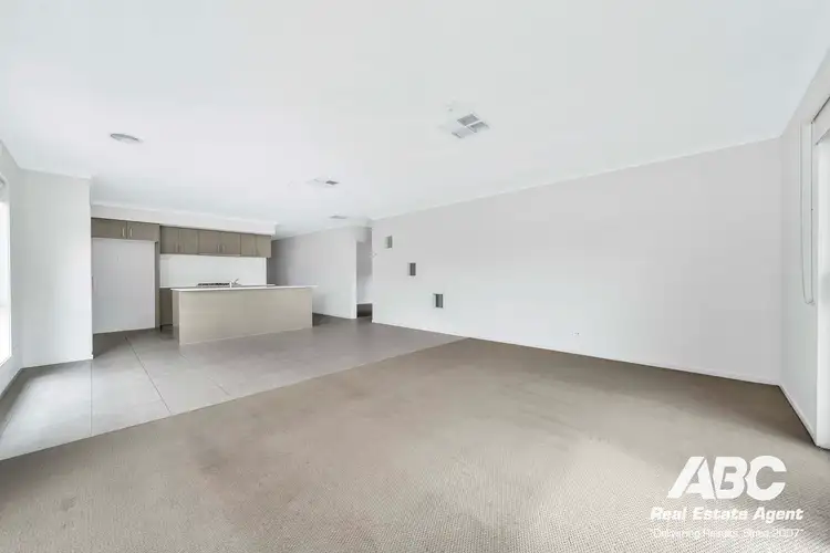 Fifth view of Homely house listing, 32 Murray Road, Thornhill Park VIC 3335