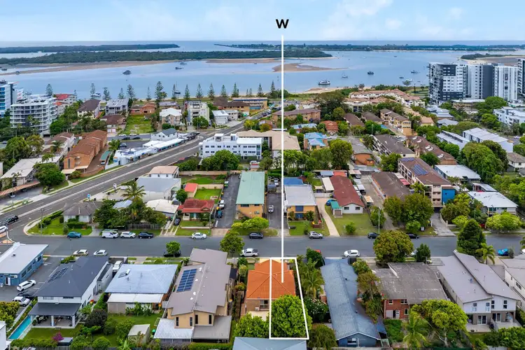 1/38A Middle Street, Labrador QLD 4215