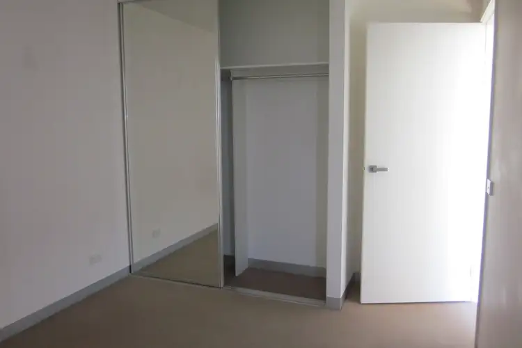 Fourth view of Homely apartment listing, 701D/604 Swanston Street, Carlton VIC 3053