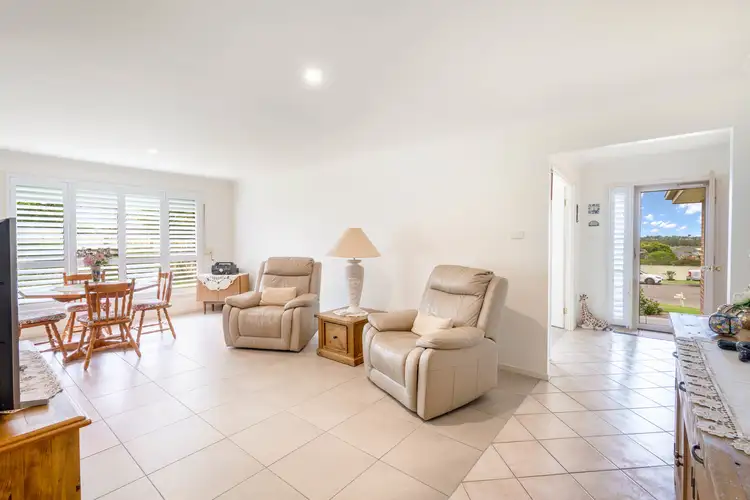 Fifth view of Homely house listing, 4 Jasmine Way, Thornton NSW 2322