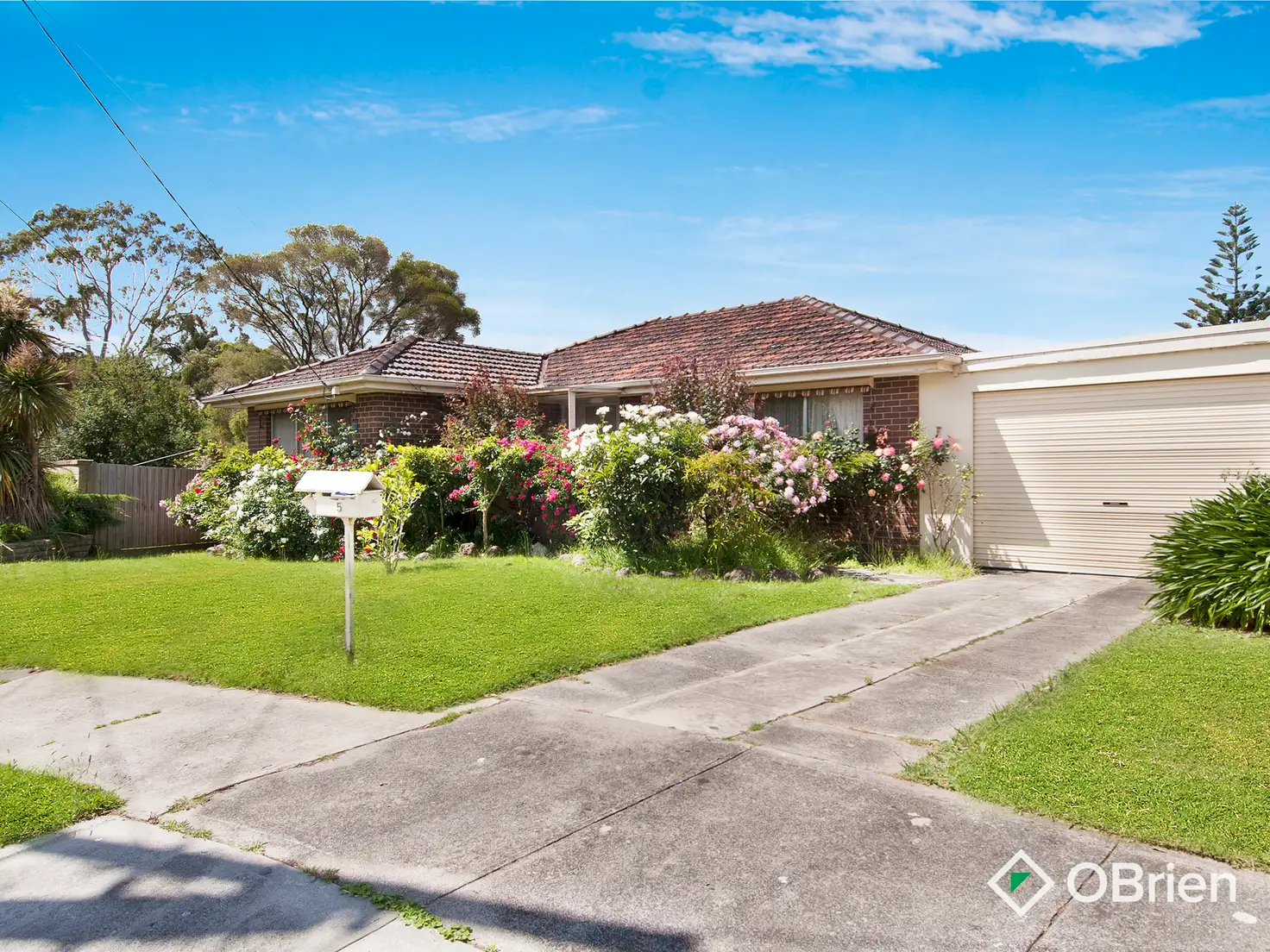 Main view of Homely house listing, 5 Iona Court, Frankston VIC 3199