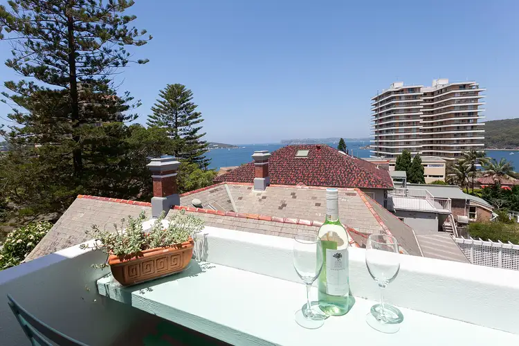 6/13 Margaret Street