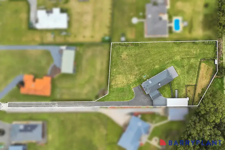 Fourth view of Homely house listing, 12 Ripplebrook Court, Drouin VIC 3818