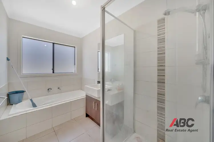 Third view of Homely house listing, 10 Kellie Court, Albanvale VIC 3021
