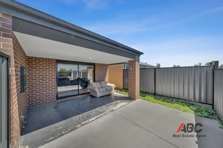 Fifth view of Homely house listing, 10 Kellie Court, Albanvale VIC 3021
