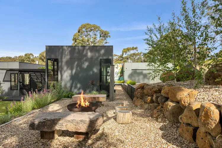 2 Candlebark Court, Daylesford VIC 3460