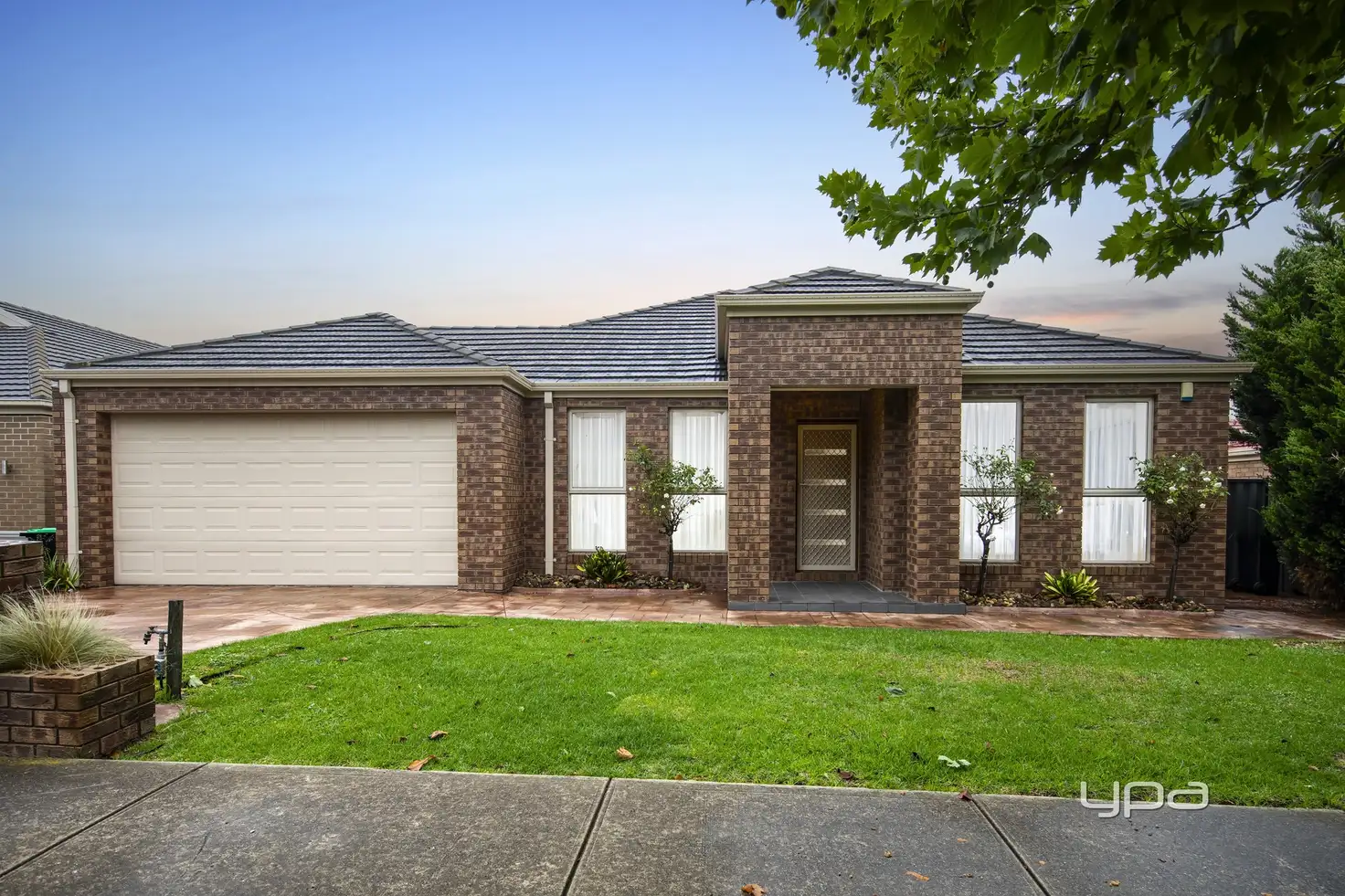 Main view of Homely house listing, 4 Viridian Drive, Hillside VIC 3037