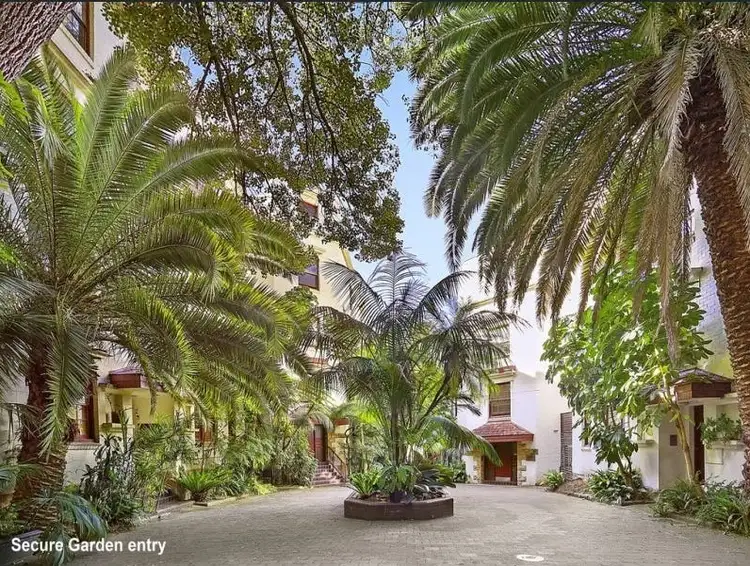 Second view of Homely apartment listing, 1/42 Bayswater Road, Rushcutters Bay NSW 2011