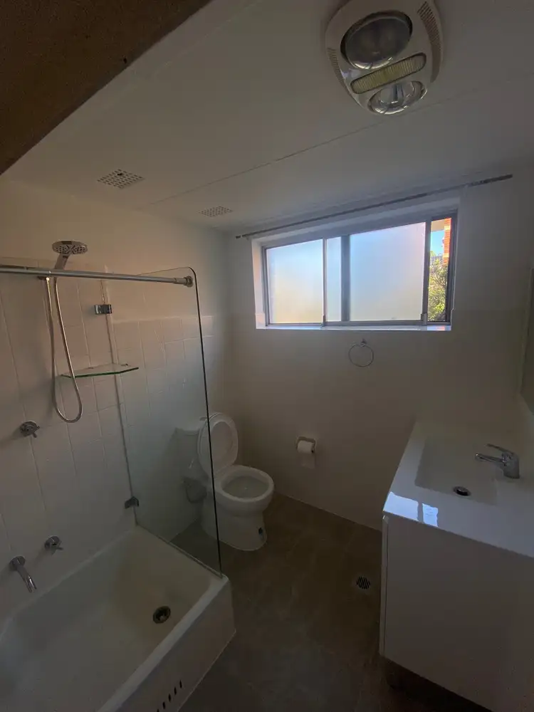 Fourth view of Homely unit listing, 2/8 First Street, North Wollongong NSW 2500