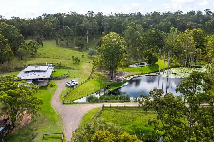 560 Fords Road, Limeburners Creek NSW 2324