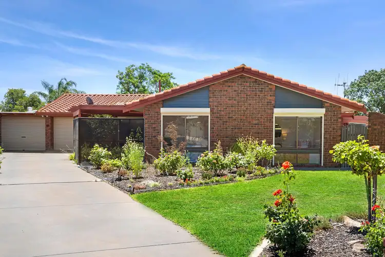 27 Westbrook Avenue, Loxton SA 5333