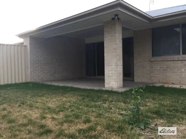 Second view of Homely semi-detached listing, 2/37 Lee Street, Miles QLD 4415