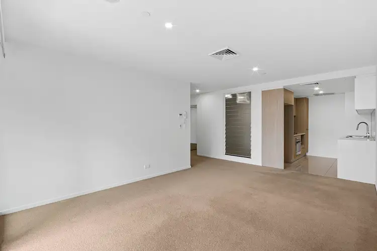 Fourth view of Homely apartment listing, Level 3/12/21 Manning Street, Milton QLD 4064