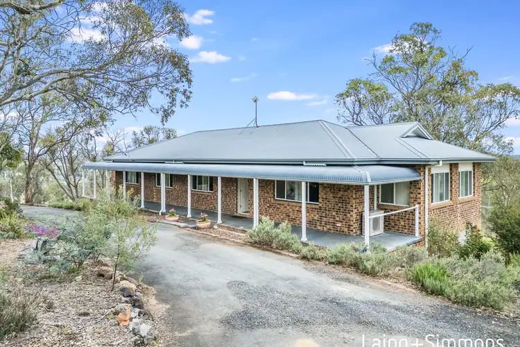 34 Elowera Road, Armidale NSW 2350