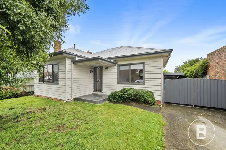 104 Walker Street, Sebastopol VIC 3356