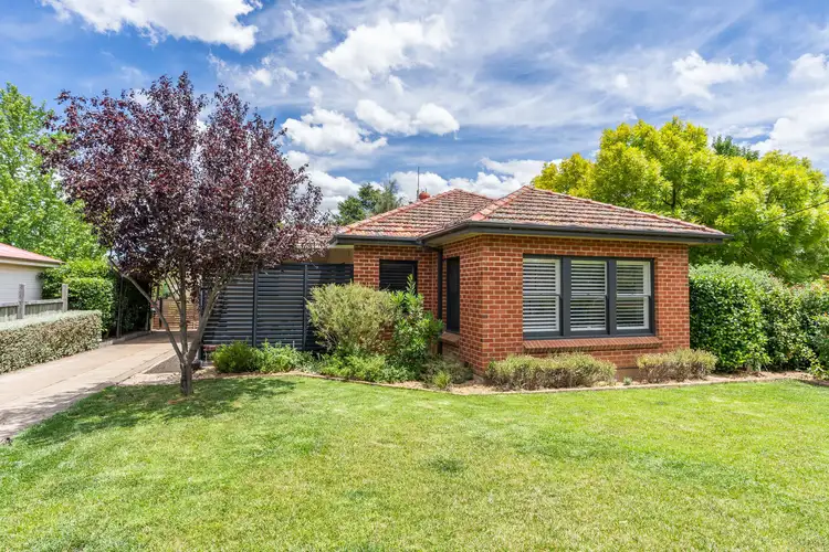 12 Ophir Street, Orange NSW 2800