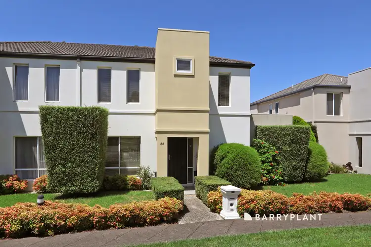 88 Sovereign Manors Crescent, Rowville VIC 3178