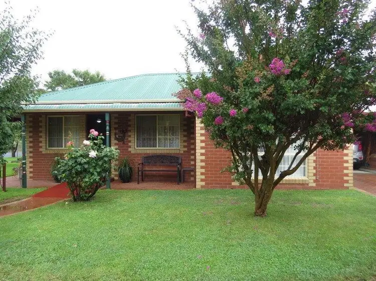 1/87 Victoria Street, Kerang VIC 3579