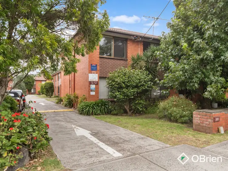 Main view of Homely unit listing, 1/388-390 Nepean Highway, Frankston VIC 3199