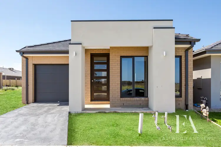 41 Harkness Boulevard, Armstrong Creek VIC 3217