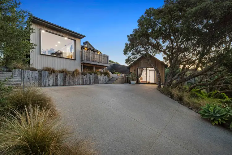 16 Higgins Court, Rye VIC 3941