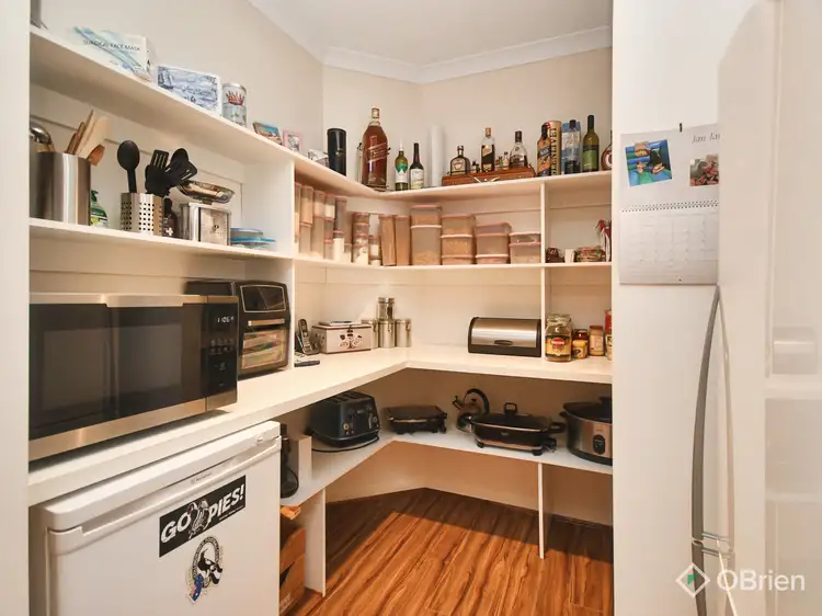 Fifth view of Homely house listing, 8 Verdell Street, Bairnsdale VIC 3875