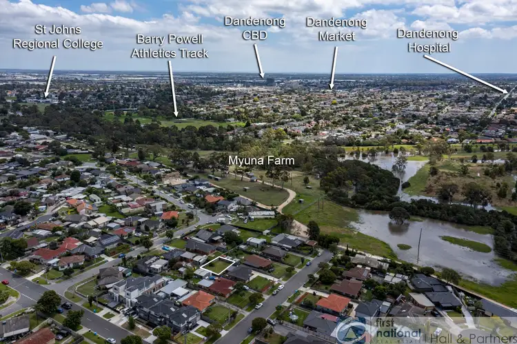 Second view of Homely unit listing, 2/7 Redstart Street, Doveton VIC 3177