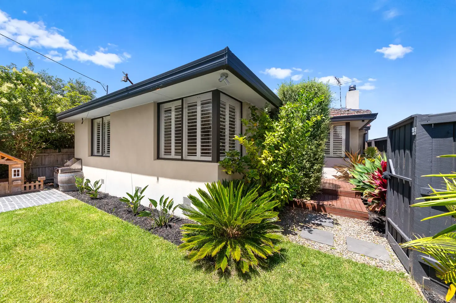 Main view of Homely unit listing, 1/201 Seaford Road, Seaford VIC 3198