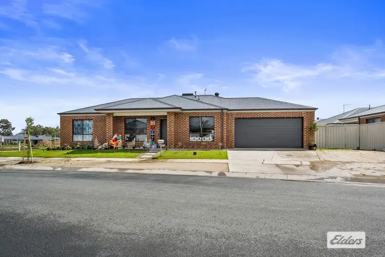 Main view of Homely house listing, 7 Tweed Way, Wodonga VIC 3690