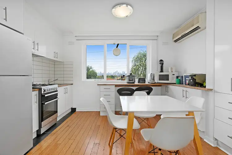 12/117 Albert Street, Seddon VIC 3011