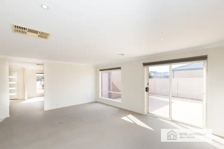 Fifth view of Homely house listing, 18 Perry Drive, Horsham VIC 3400