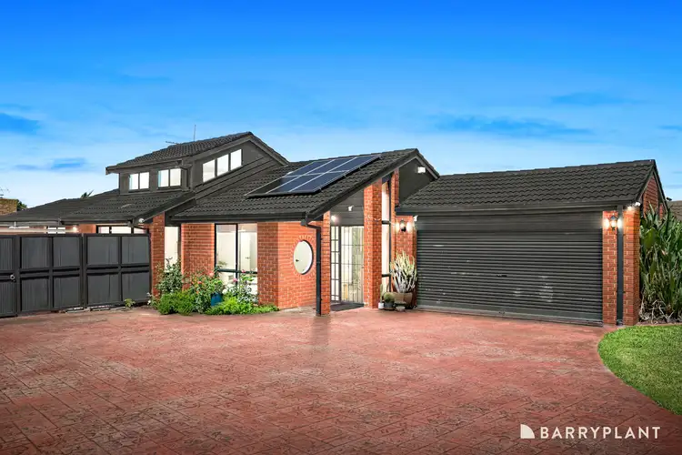 112 Garden Grove Drive, Mill Park VIC 3082