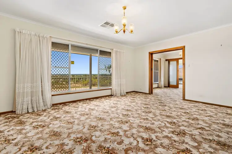 Fifth view of Homely house listing, 15 Thiele Avenue, Loxton SA 5333