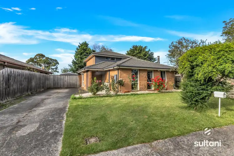 Fifth view of Homely house listing, 15 Macquarie Court, Cranbourne North VIC 3977