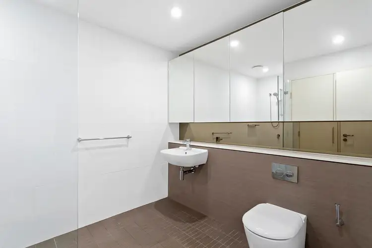 Fifth view of Homely apartment listing, 605E/14J Mentmore Avenue, Rosebery NSW 2018