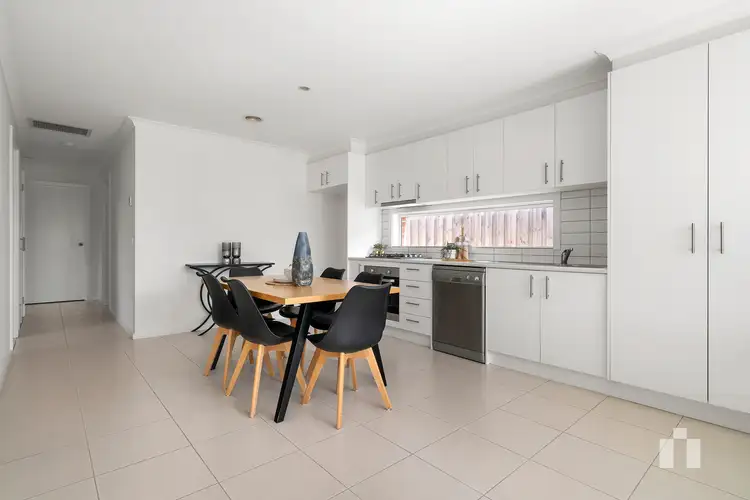 Fifth view of Homely house listing, 2 Rose Court, Kilmore VIC 3764