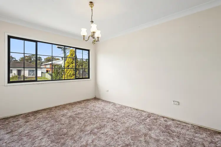 Fourth view of Homely house listing, 71 Northcliffe Drive, Lake Heights NSW 2502