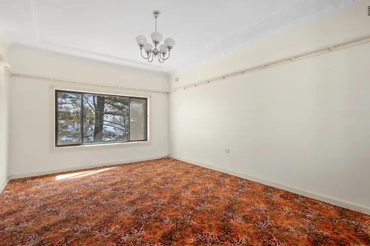 Fifth view of Homely house listing, 71 Northcliffe Drive, Lake Heights NSW 2502