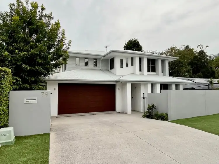 Main view of Homely house listing, 39 Almavale Street, Carindale QLD 4152