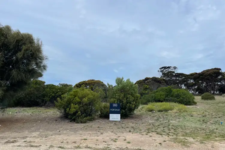 16 Riverside Road, Baudin Beach SA 5222