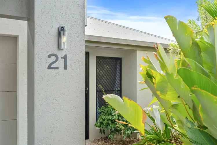 21 Singleton Close, Smithfield QLD 4878
